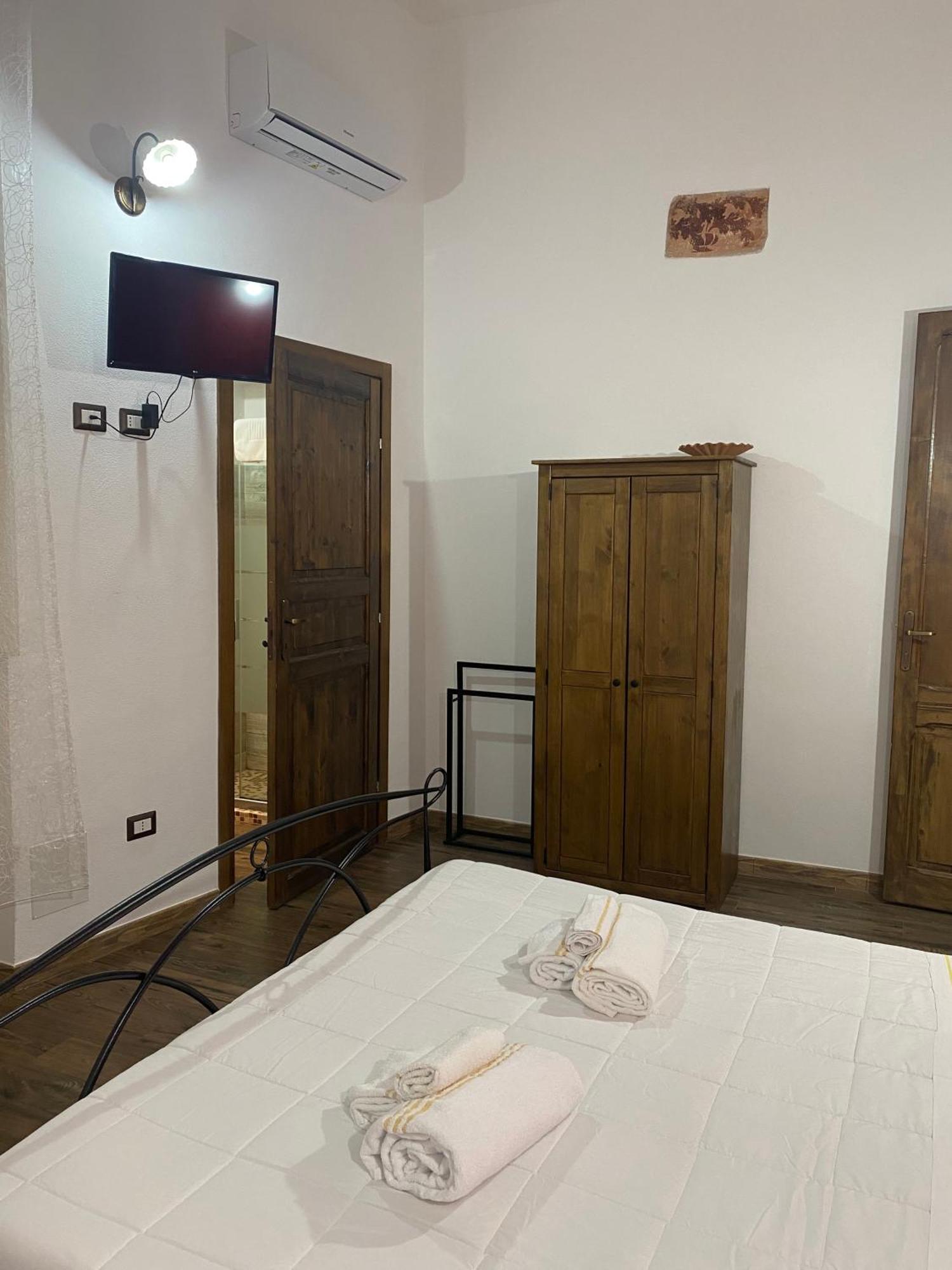Dani'S House Ξενοδοχείο Κάλιαρι Εξωτερικό φωτογραφία