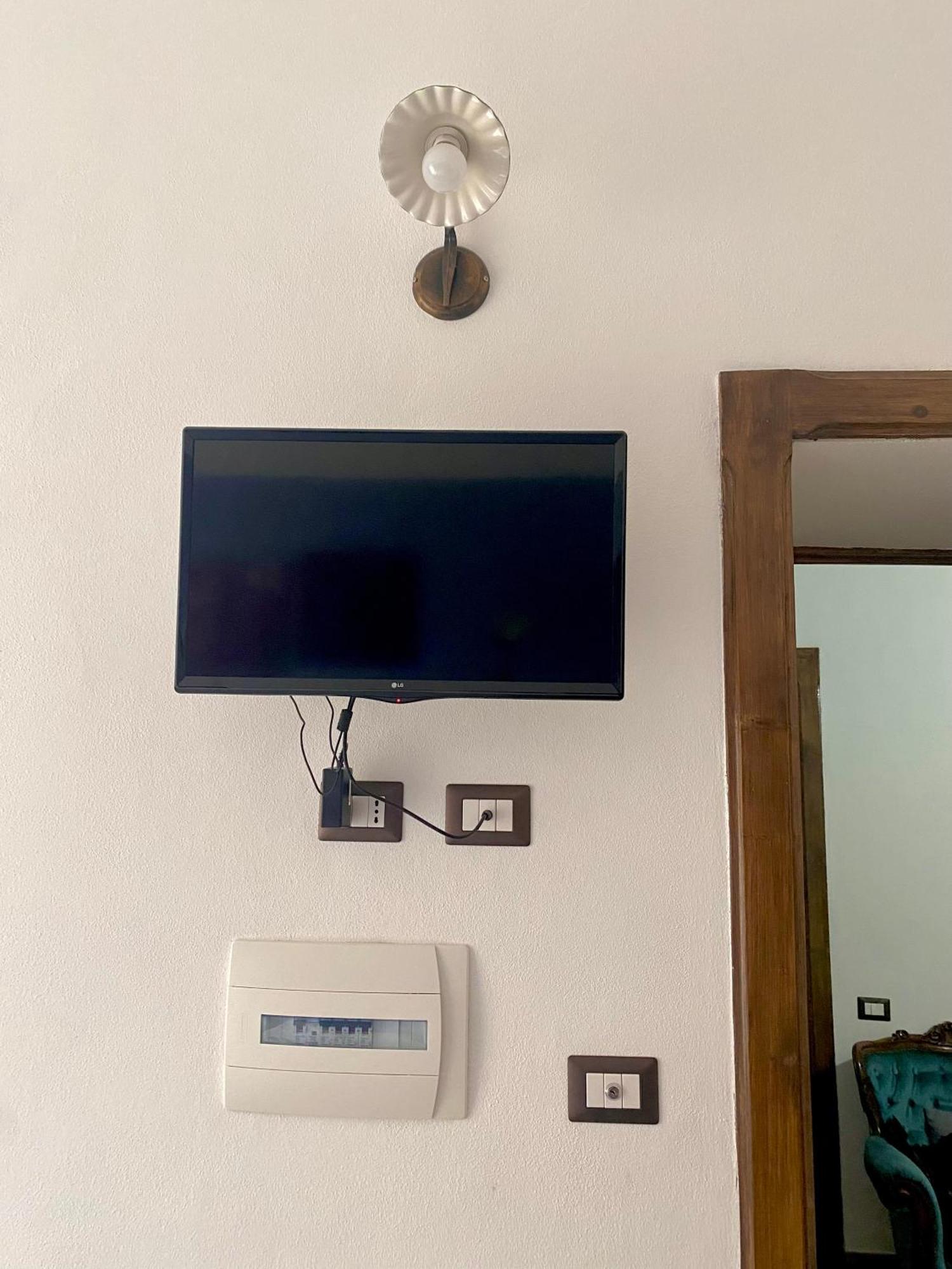 Dani'S House Ξενοδοχείο Κάλιαρι Εξωτερικό φωτογραφία