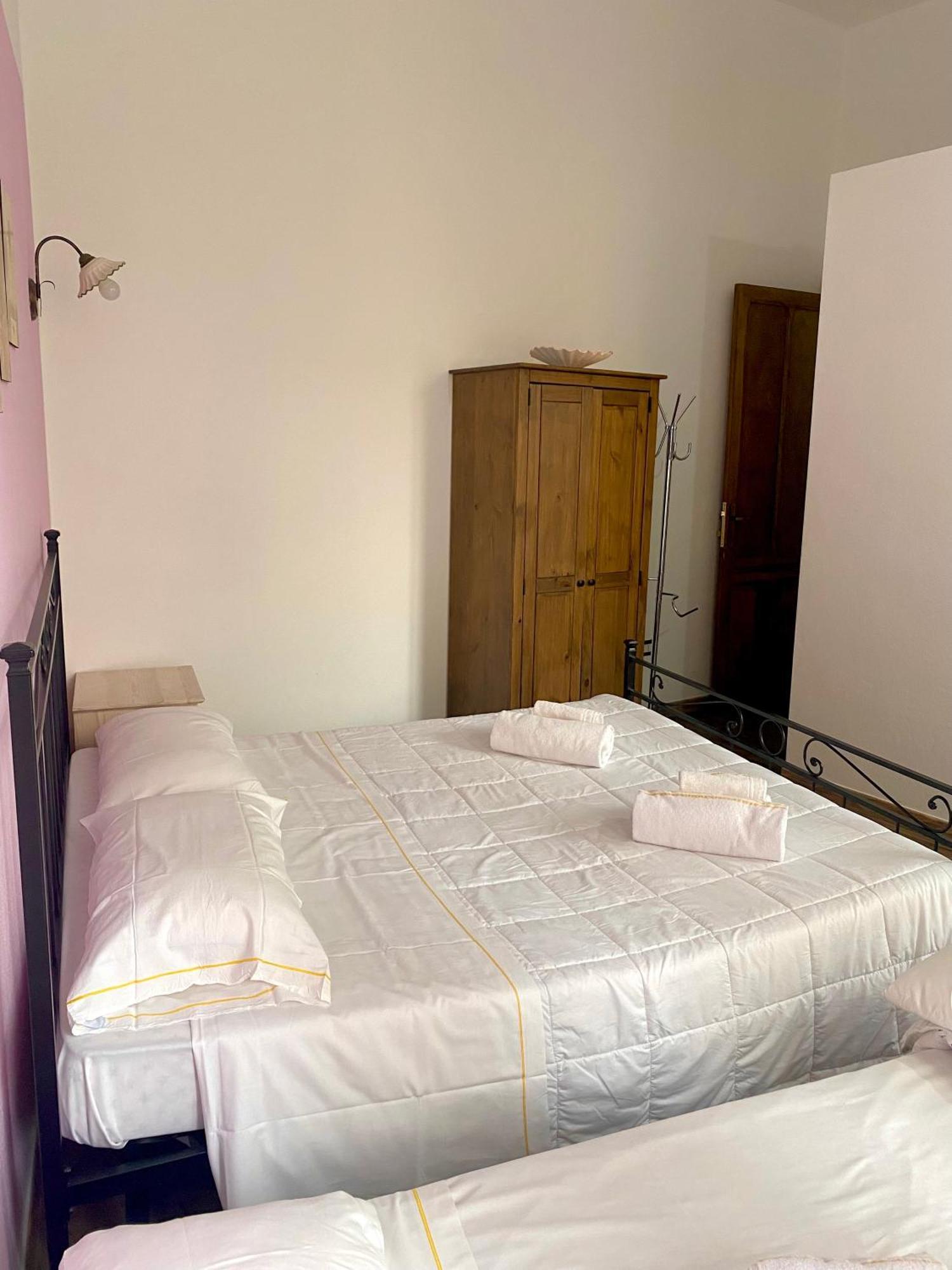 Dani'S House Ξενοδοχείο Κάλιαρι Εξωτερικό φωτογραφία